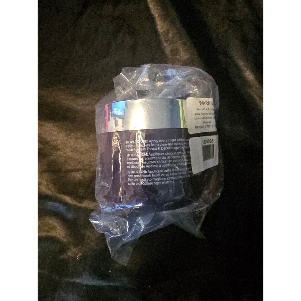 PRAI Beauty Ageless Throat & Decolletage Night Creme - Picture 3 of 5